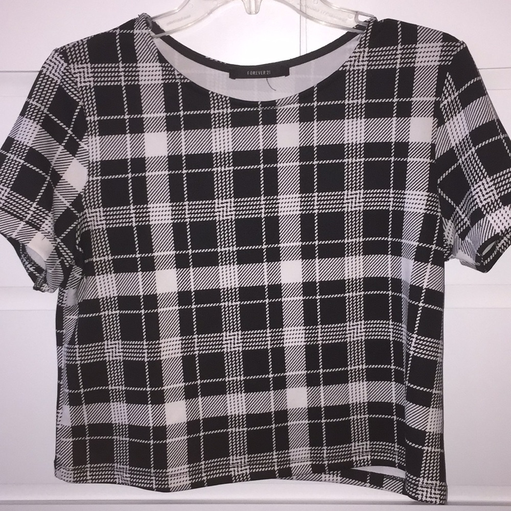 Forever 21 Black&White Plaid Short Sleeve Top